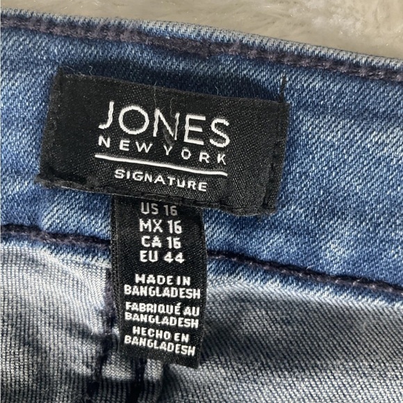 Jones New York Women’s Blue Lexington Cuff Capri Size 16 Alice Wash Slim Leg - Picture 9 of 16